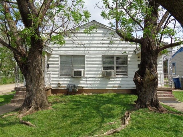 1112 Dumane Street 1114, Dallas, TX 75211