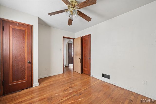 6949 Claremore Drive, St Louis, MO 63121