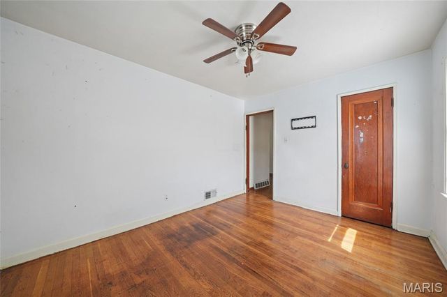 6949 Claremore Drive, St Louis, MO 63121