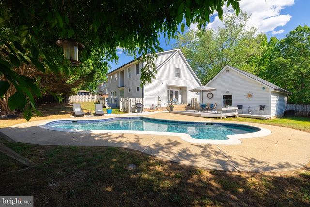 43 WOODLAWN TER, Fredericksburg, VA 22405
