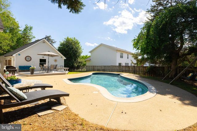 43 WOODLAWN TER, Fredericksburg, VA 22405