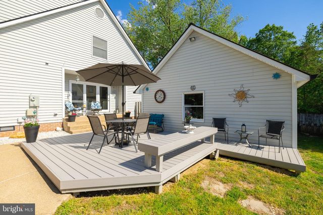 43 WOODLAWN TER, Fredericksburg, VA 22405