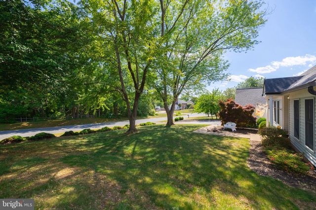 43 WOODLAWN TER, Fredericksburg, VA 22405