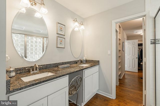 43 WOODLAWN TER, Fredericksburg, VA 22405