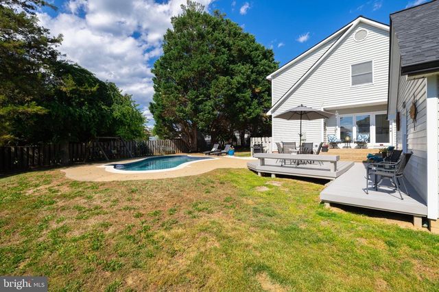 43 WOODLAWN TER, Fredericksburg, VA 22405