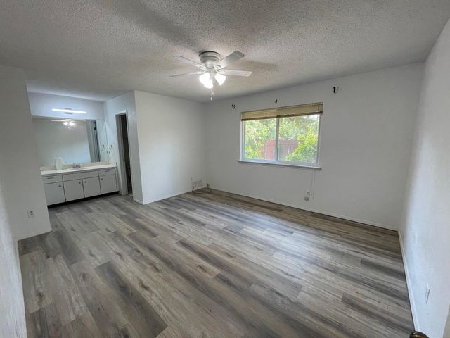 8704 Black Oak ST, Austin, TX 78729