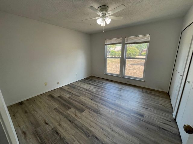 8704 Black Oak ST, Austin, TX 78729