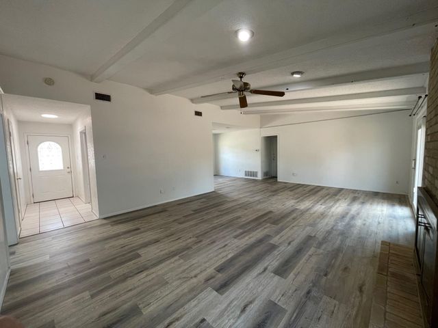 8704 Black Oak ST, Austin, TX 78729