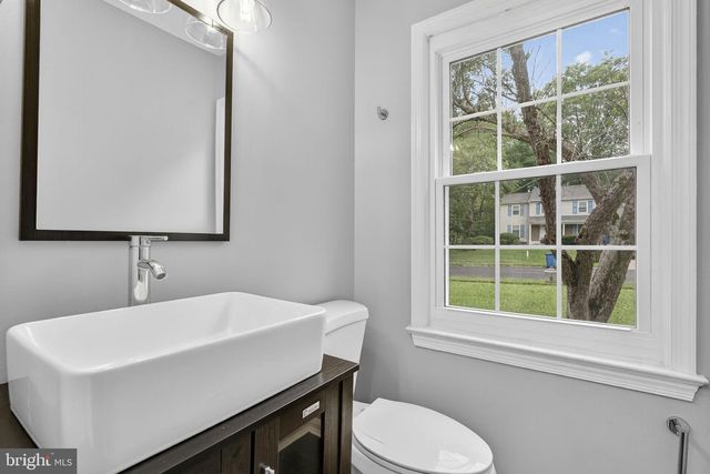 7009 COLD SPRING LN, Alexandria, VA 22306