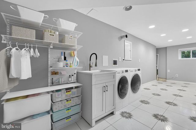 7009 COLD SPRING LN, Alexandria, VA 22306