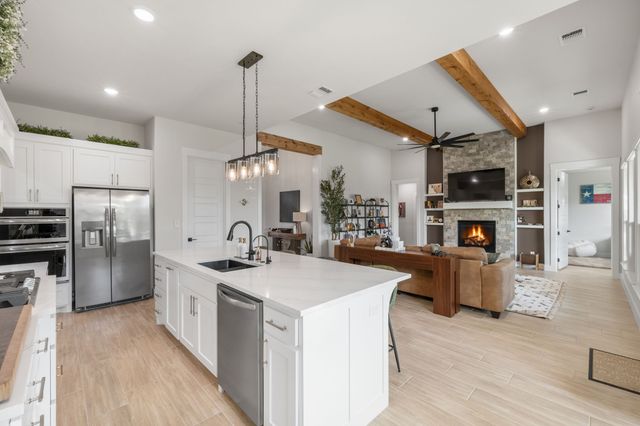 2516 Birchwood Drive, Granbury, TX 76049