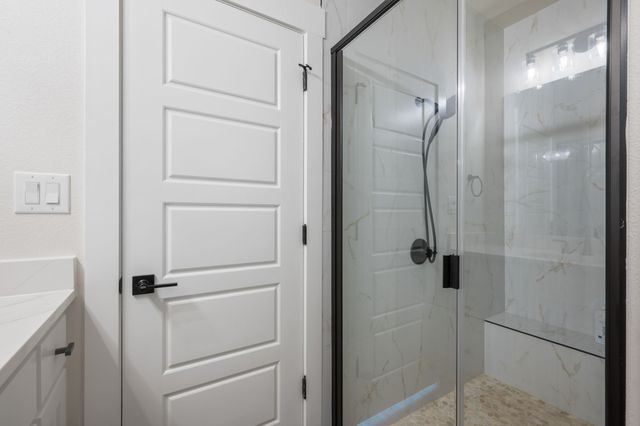 2516 Birchwood Drive, Granbury, TX 76049