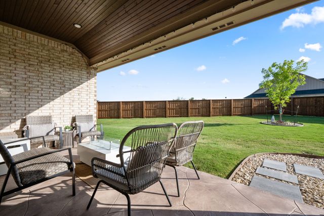 2516 Birchwood Drive, Granbury, TX 76049
