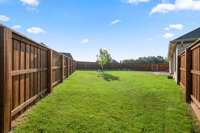 2516 Birchwood Drive, Granbury, TX 76049