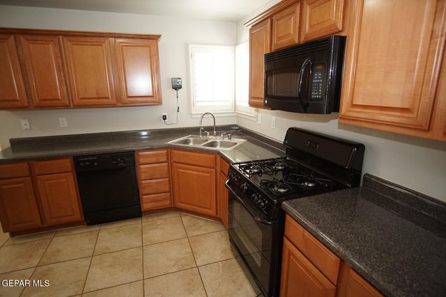 10932 ACOMA Street, El Paso, TX 79934
