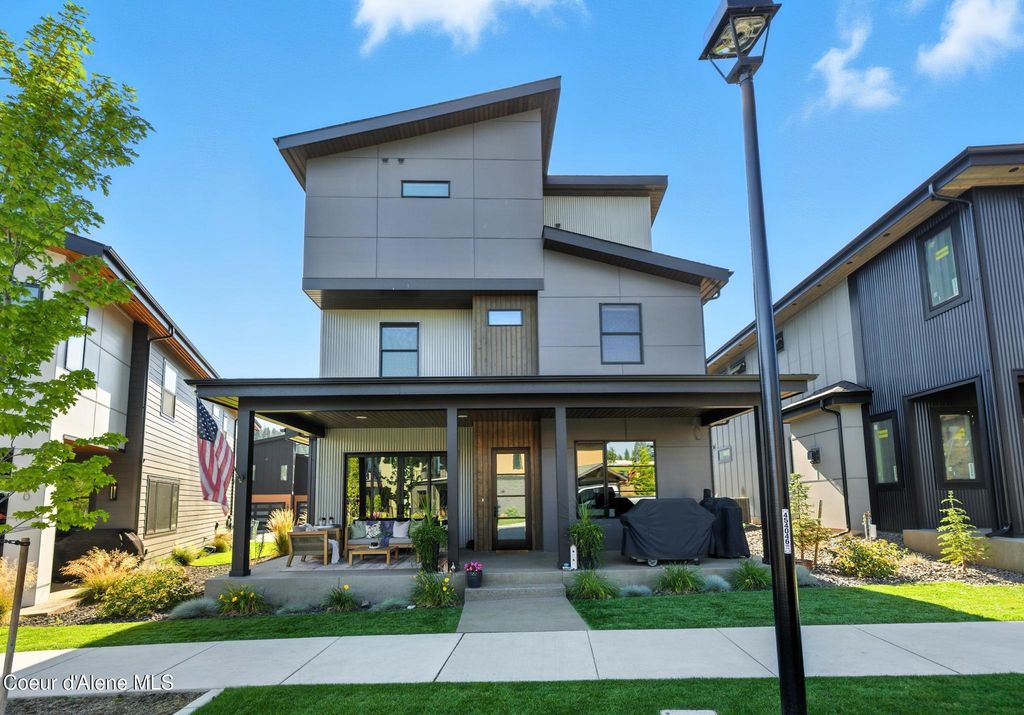 2992 W LUMBER LN, Coeur D'alene, ID 83814