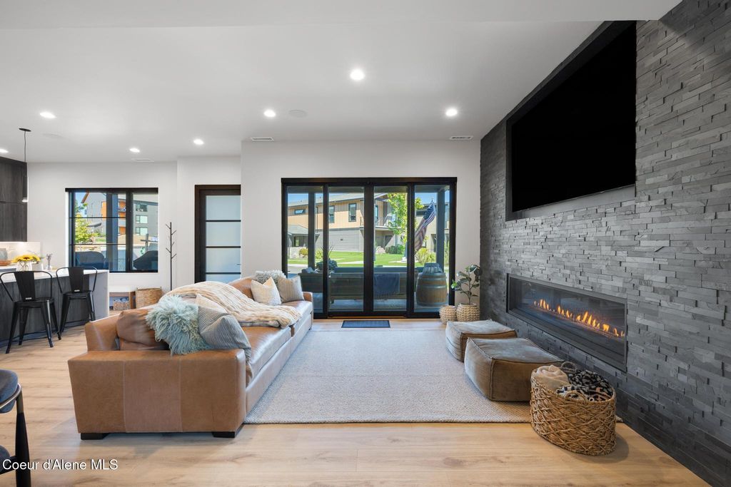 2992 W LUMBER LN, Coeur d'Alene, ID 83814 photo 15