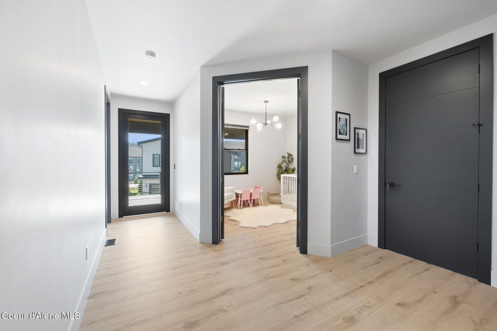 2992 W LUMBER LN, Coeur d'Alene, ID 83814 photo 26