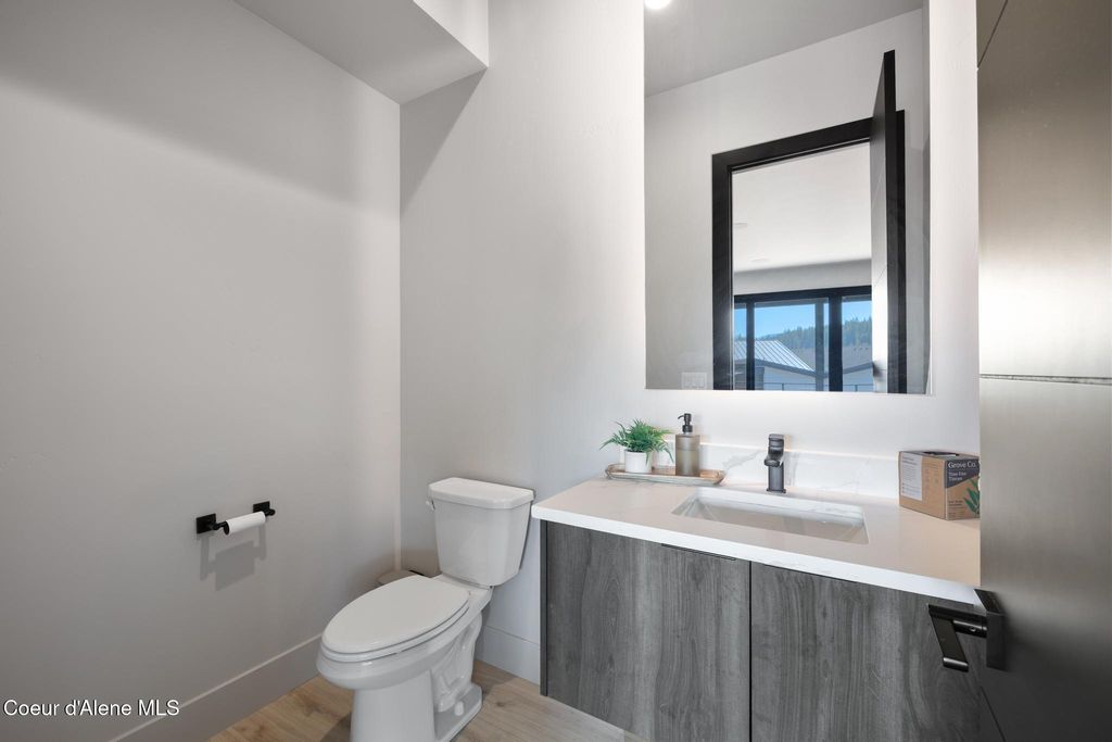 2992 W LUMBER LN, Coeur d'Alene, ID 83814 photo 40
