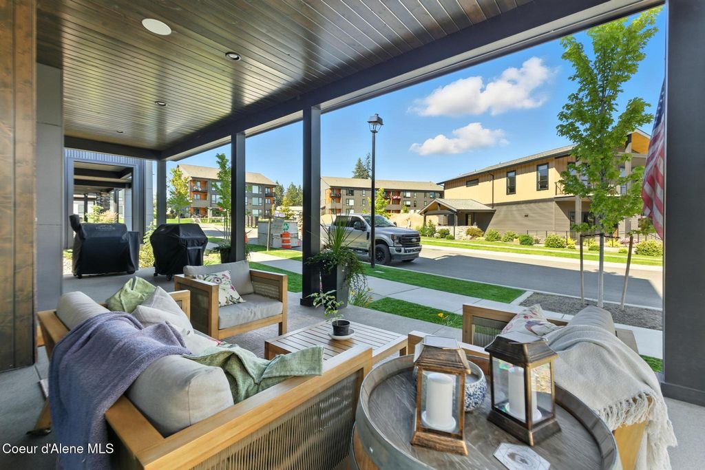 2992 W LUMBER LN, Coeur d'Alene, ID 83814 photo 7