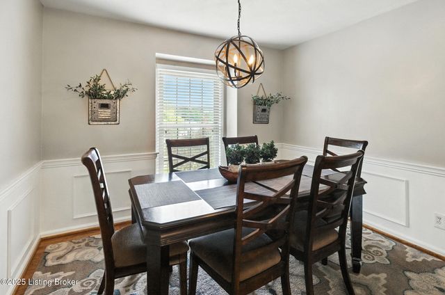 8303 Huntsman Trail, Louisville, KY 40291