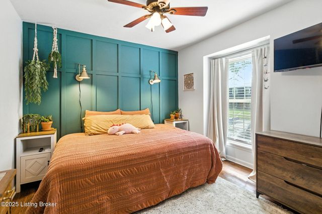 8303 Huntsman Trail, Louisville, KY 40291