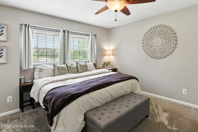 8303 Huntsman Trail, Louisville, KY 40291
