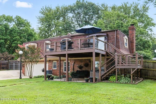 8303 Huntsman Trail, Louisville, KY 40291