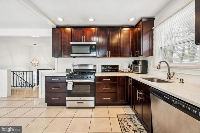 201 MANAHAWKIN TRL, Browns Mills, NJ 08015