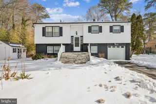 201 MANAHAWKIN TRL, Browns Mills, NJ 08015