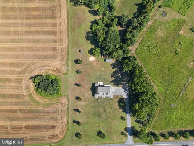 520 BLACKBIRD STATION RD, Townsend, DE 19734
