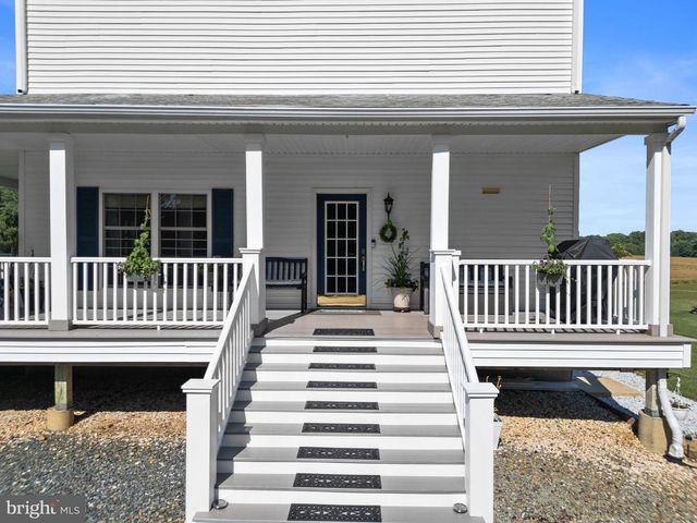 520 BLACKBIRD STATION RD, Townsend, DE 19734