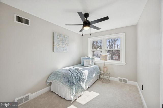 346 BRIGHTON TER, Holmes, PA 19043