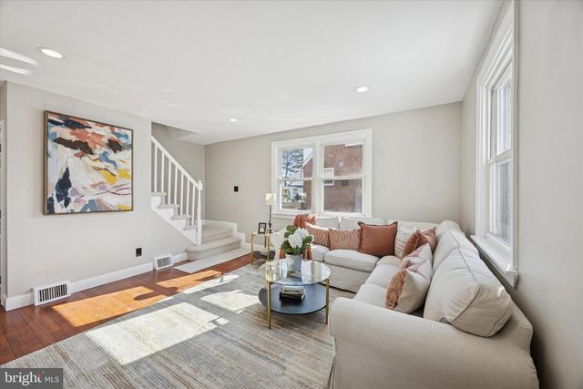 346 BRIGHTON TER, Holmes, PA 19043