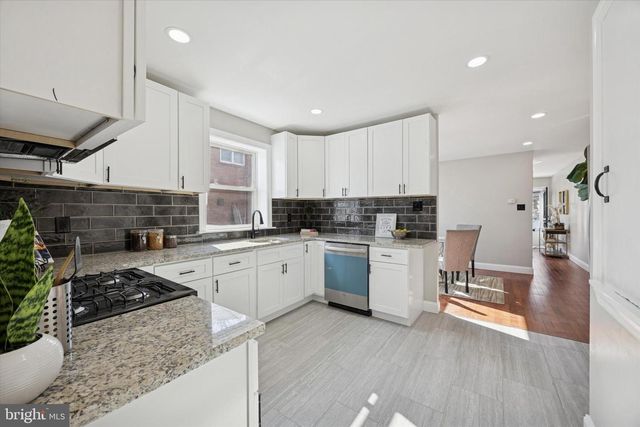 346 BRIGHTON TER, Holmes, PA 19043