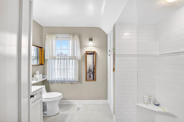 3618 Spring Trail, Madison, WI 53711