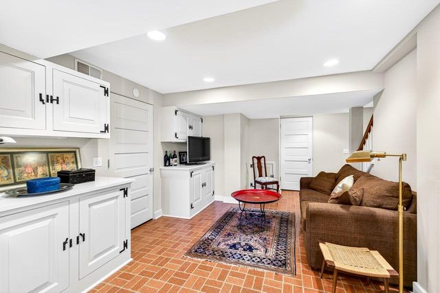 3618 Spring Trail, Madison, WI 53711