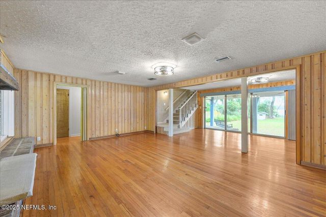 1461 WENTWORTH Avenue, Jacksonville, FL 32259