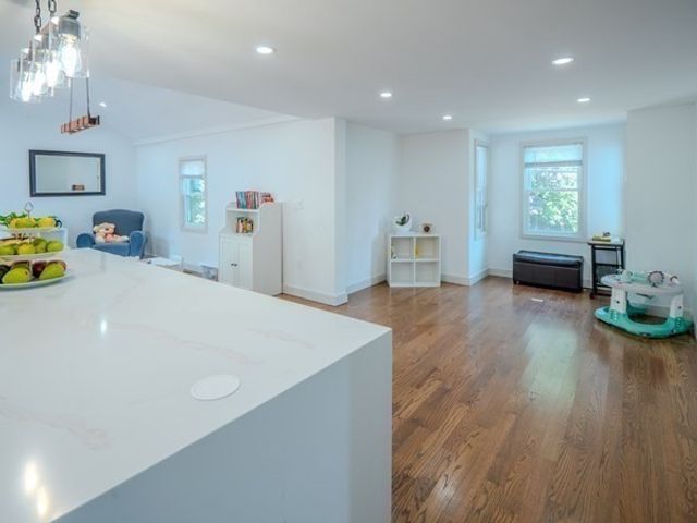 38 North Main St, Middleton, MA 01949