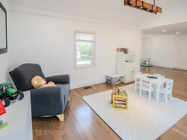 38 North Main St, Middleton, MA 01949