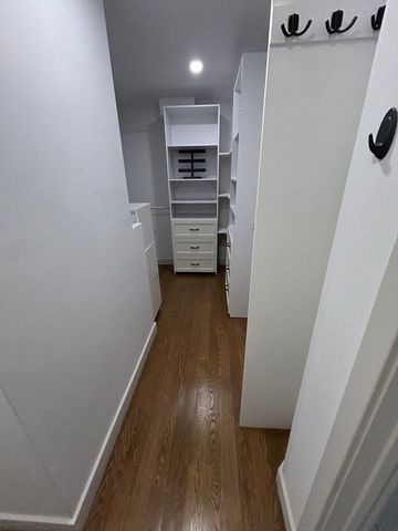 38 North Main St, Middleton, MA 01949