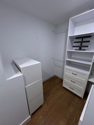 38 North Main St, Middleton, MA 01949