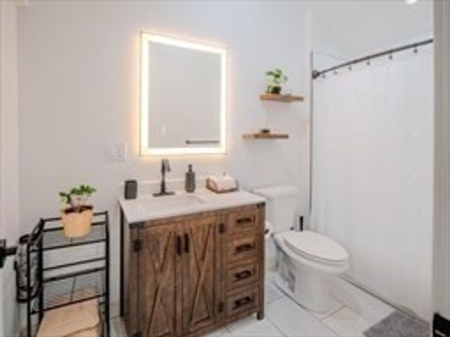 38 North Main St, Middleton, MA 01949