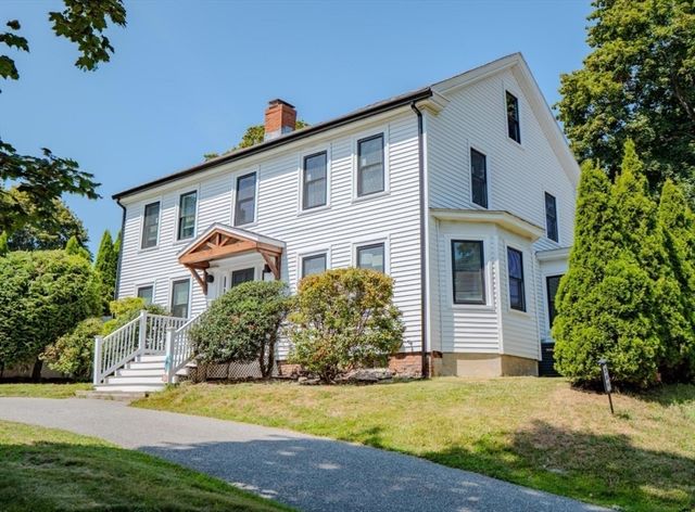 38 North Main St, Middleton, MA 01949