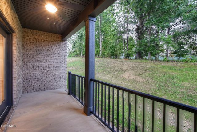 746 Hunts Terrace Drive, Kingsport, TN 37663