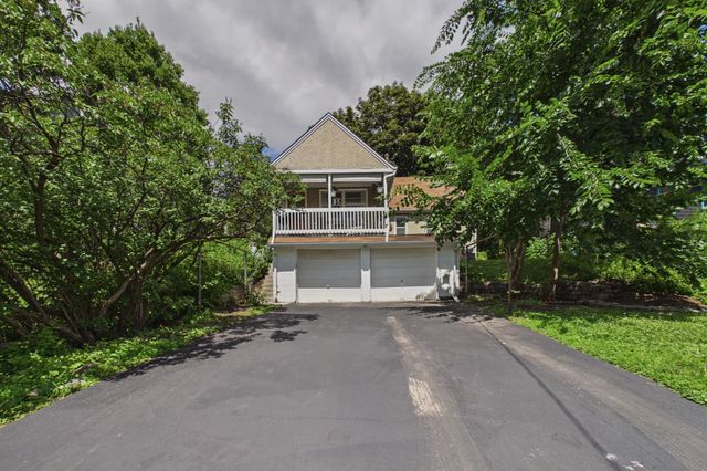 776 Como Avenue, Saint Paul, MN 55103