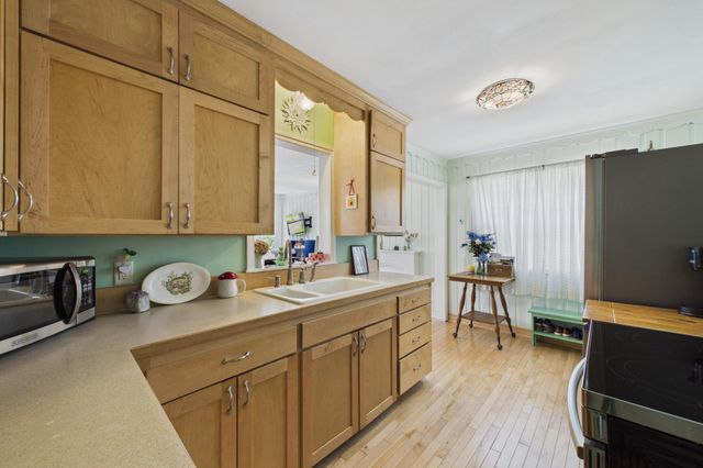 776 Como Avenue, Saint Paul, MN 55103