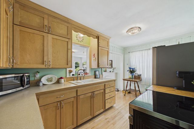776 Como Avenue, Saint Paul, MN 55103
