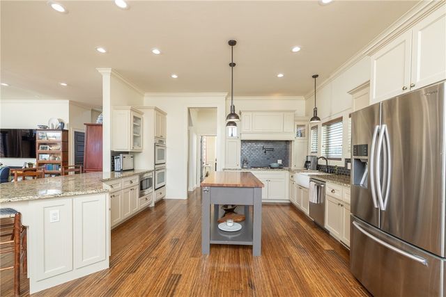 12782 Jimmy Devault Road, Farmington, AR 72730