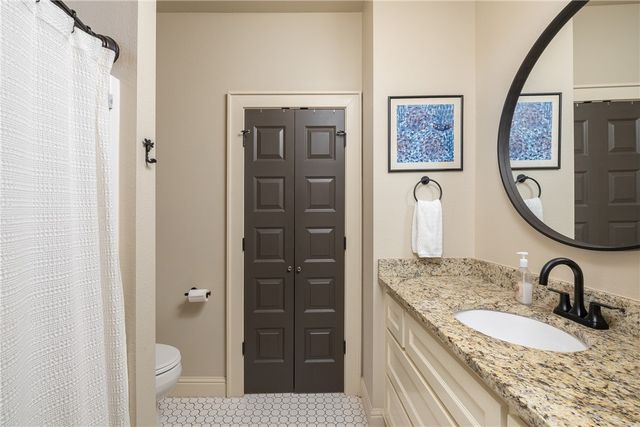 12782 Jimmy Devault Road, Farmington, AR 72730